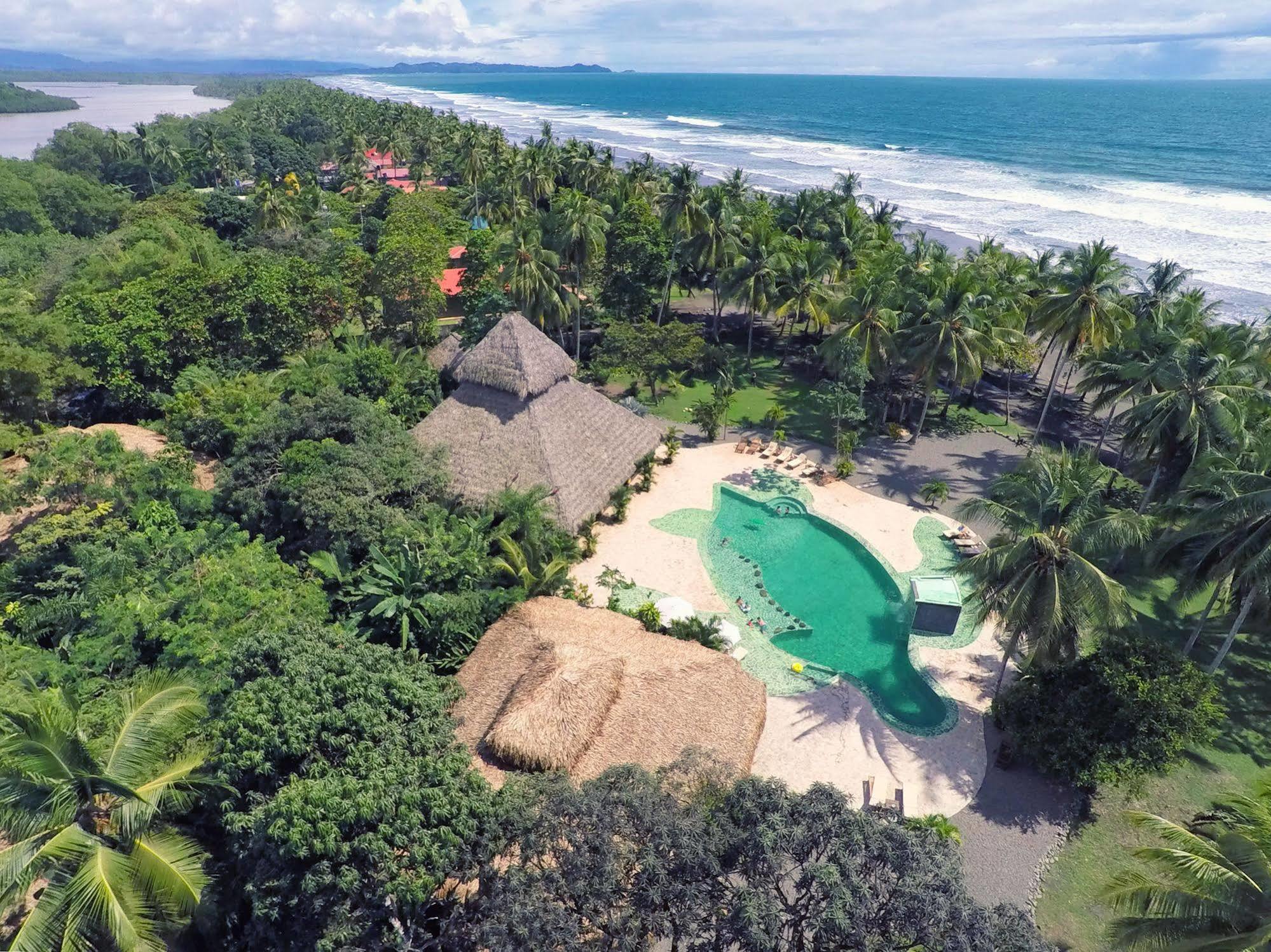 Clandestino Beach Resort Parrita Exteriör bild